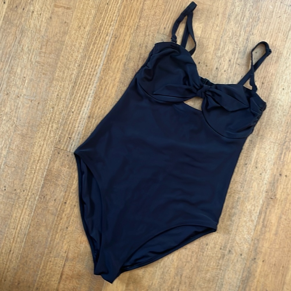 Old Navy Women’s Swimsuit